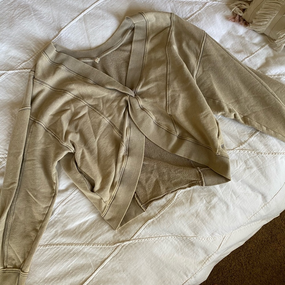 FREE PEOPLE ‘GO FOR GOLD’ REVERSIBLE PULL OVER